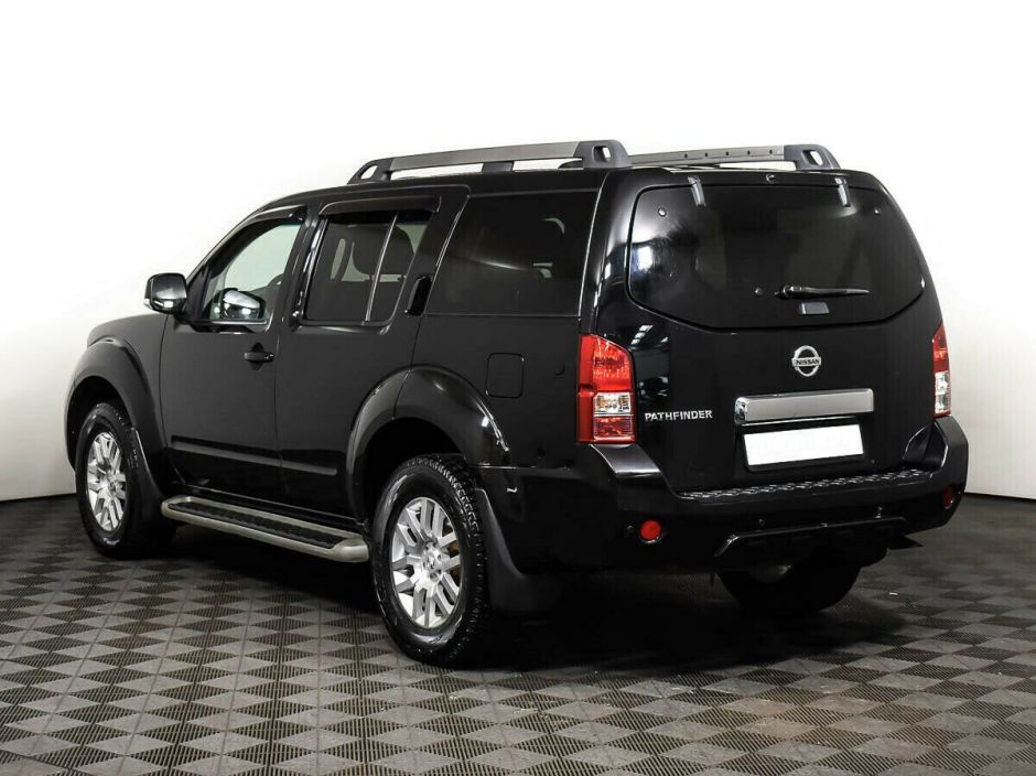 Nissan Pathfinder, 2.5 л, МТ, 2013 фото 6