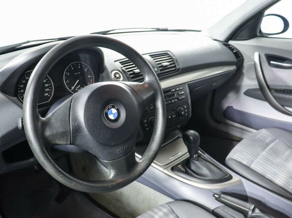 BMW 1 серии, 2.0 л, АТ, 2008 фото 7
