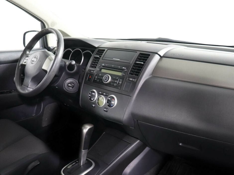 Nissan Tiida, 1.6 л, АТ, 2007 фото 2