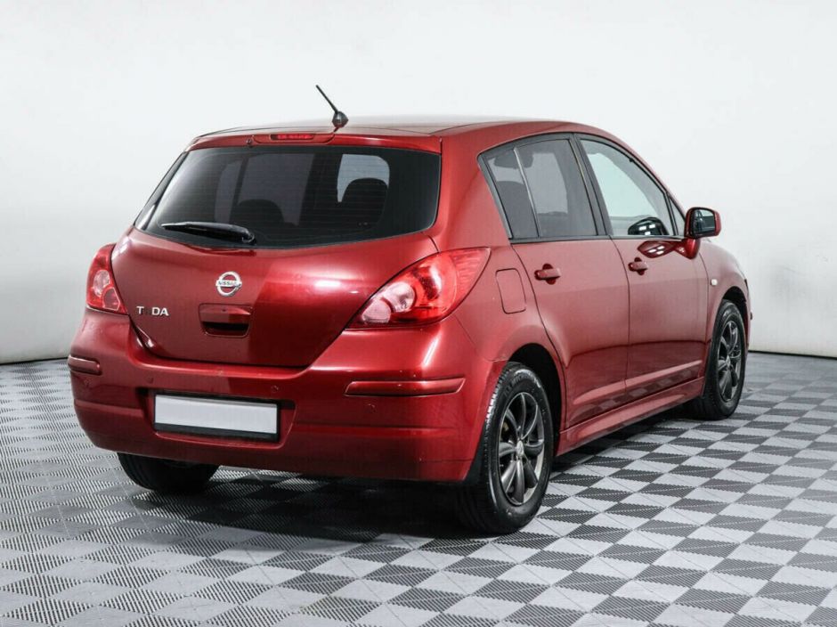 Nissan Tiida, 1.6 л, АТ, 2012 фото 6