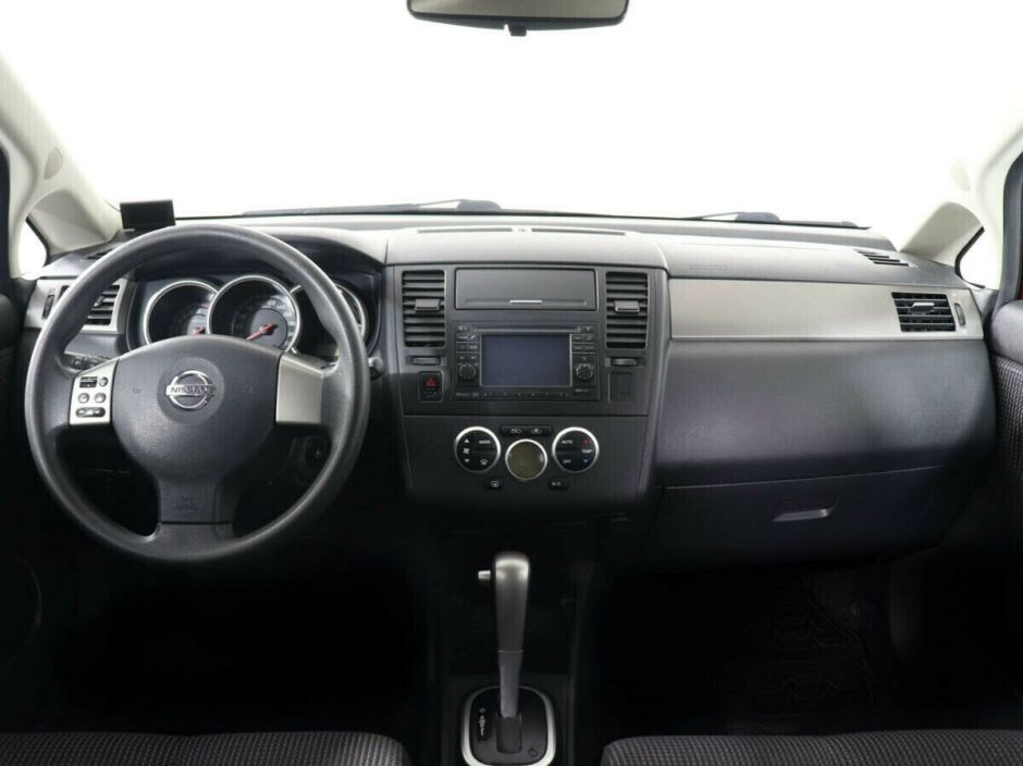 Nissan Tiida, 1.6 л, АТ, 2012 фото 7