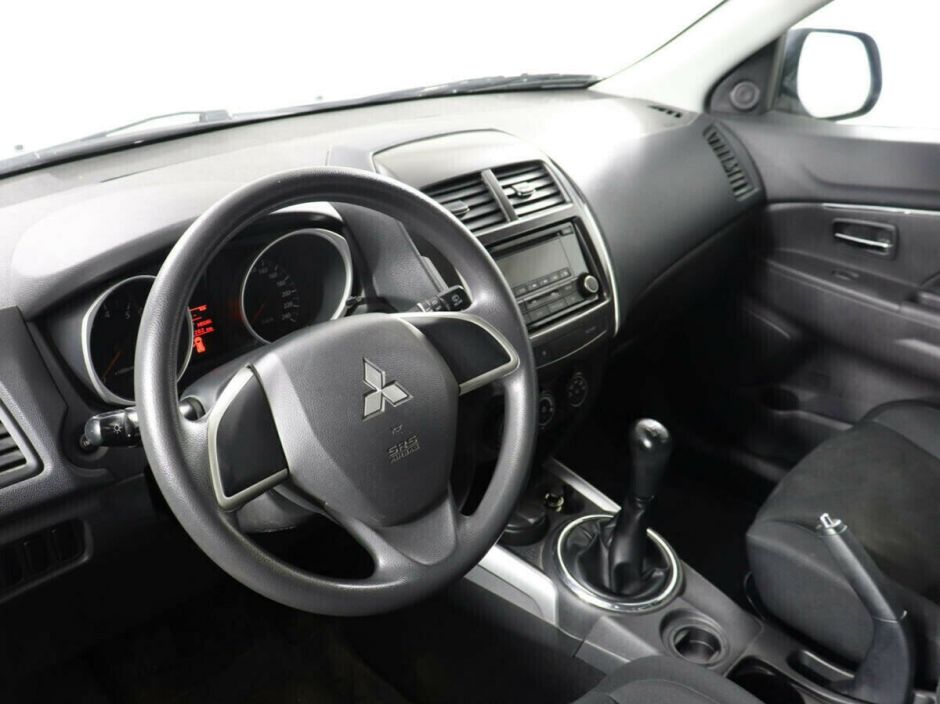 Mitsubishi ASX, 1.6 л, МТ, 2016 фото 8