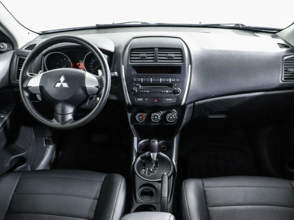 Mitsubishi ASX, 1.8 л, Вариатор, 2013 фото 7