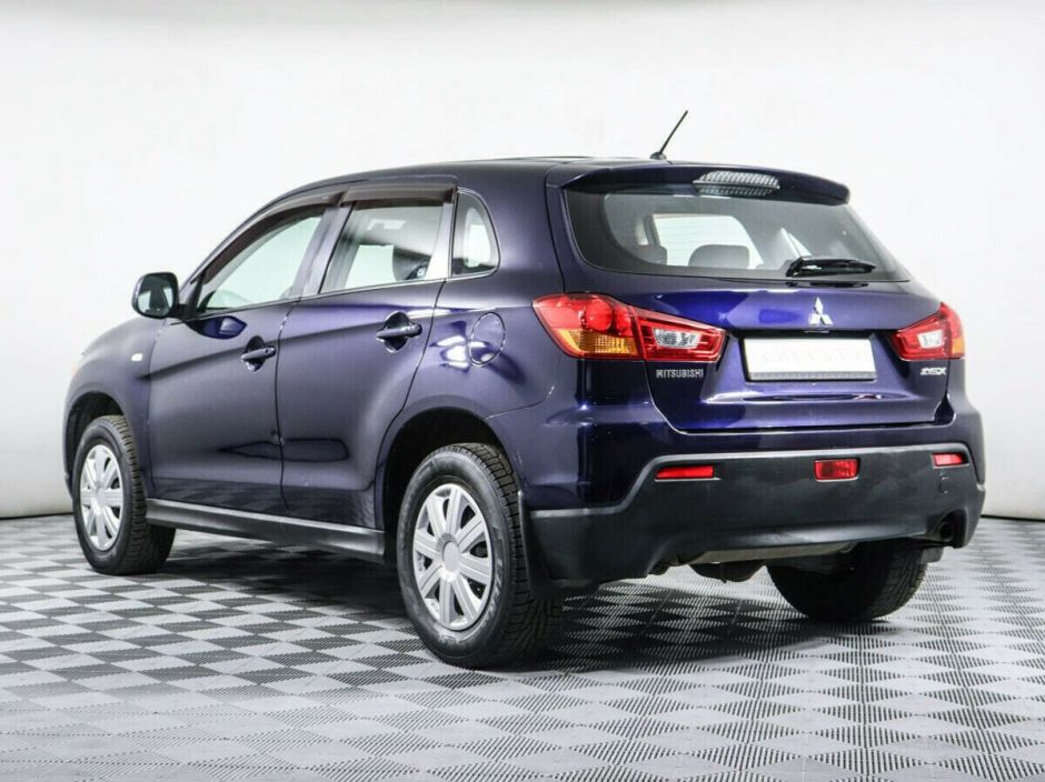Mitsubishi ASX, 1.8 л, Вариатор, 2013 фото 6