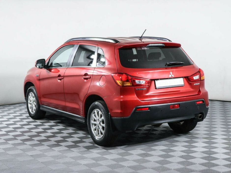Mitsubishi ASX, 1.8 л, Вариатор, 2012 фото 6