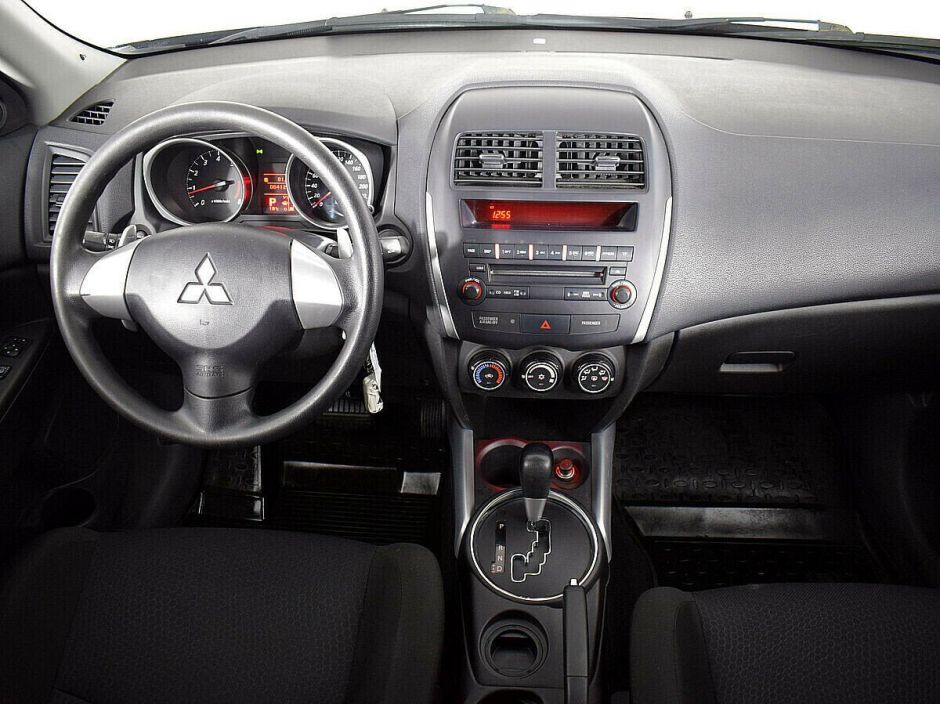 Mitsubishi ASX, 1.8 л, Вариатор, 2013 фото 5