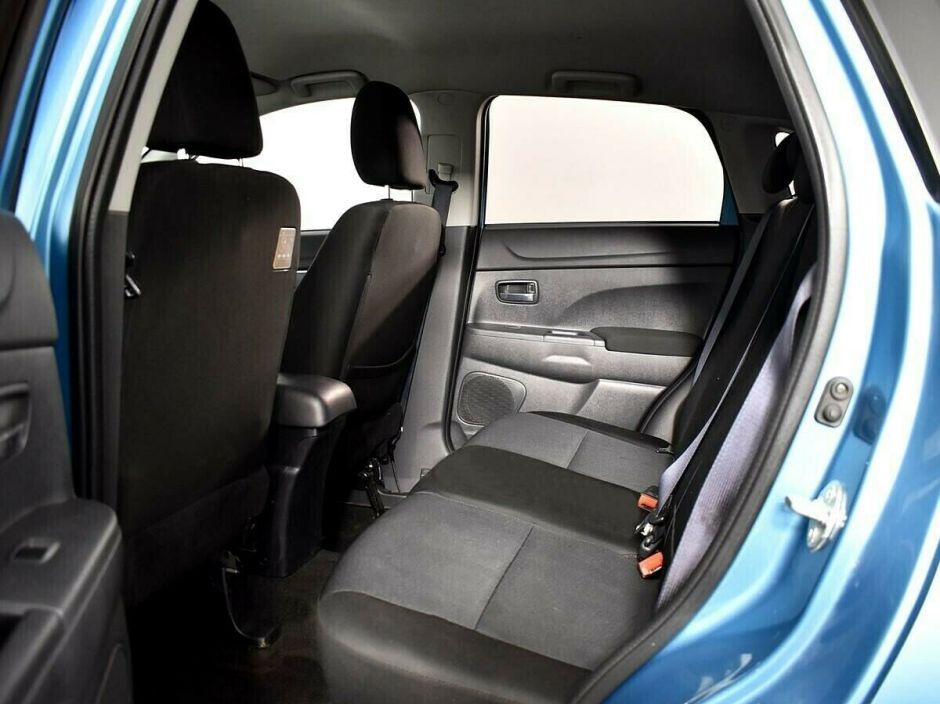 Mitsubishi ASX, 1.8 л, Вариатор, 2013 фото 1