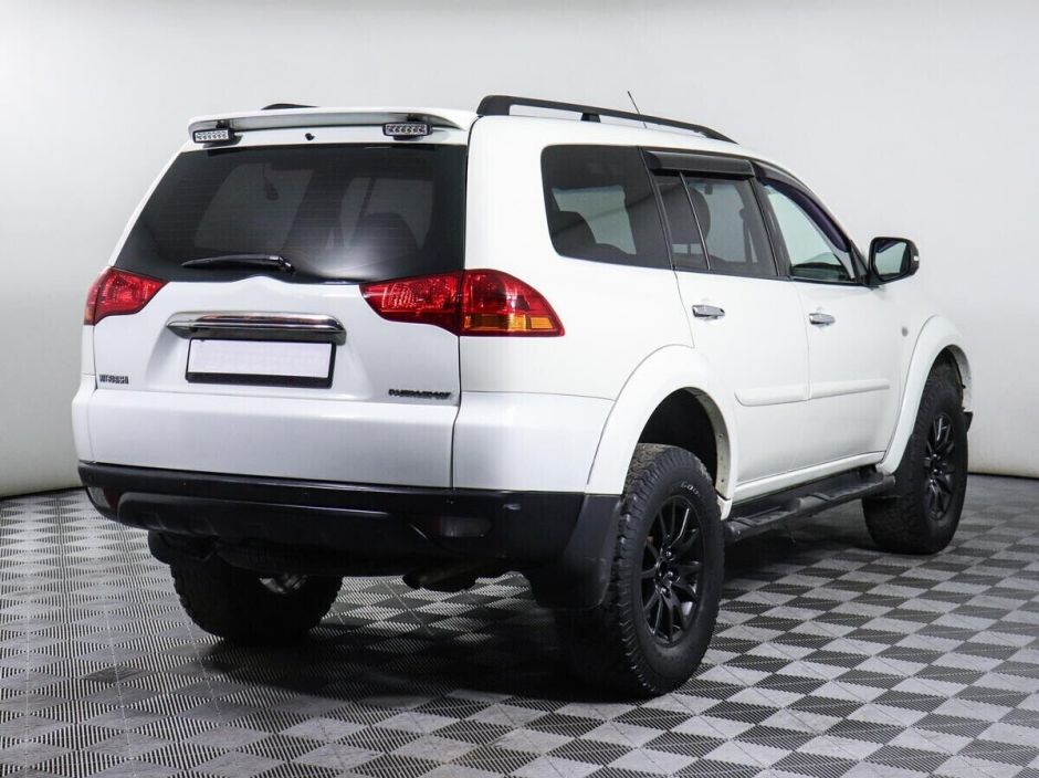 Mitsubishi Pajero Sport, 2.5 л, АТ, 2013 фото 4