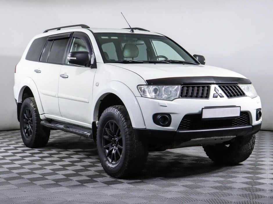 Mitsubishi Pajero Sport, 2.5 л, АТ, 2013 фото 5
