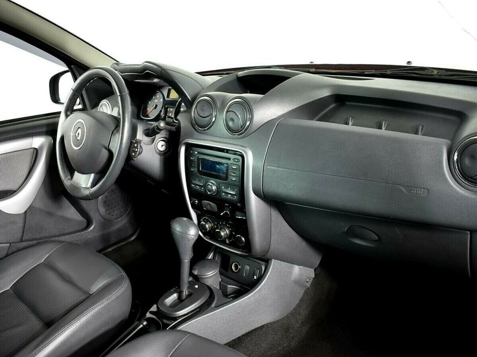 Renault Duster, 2.0 л, АТ, 2013 фото 2