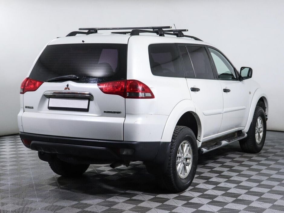 Mitsubishi Pajero Sport, 2.5 л, МТ, 2013 фото 4