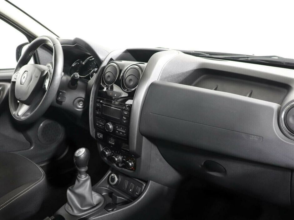 Renault Duster, 2.0 л, МТ, 2015 фото 9
