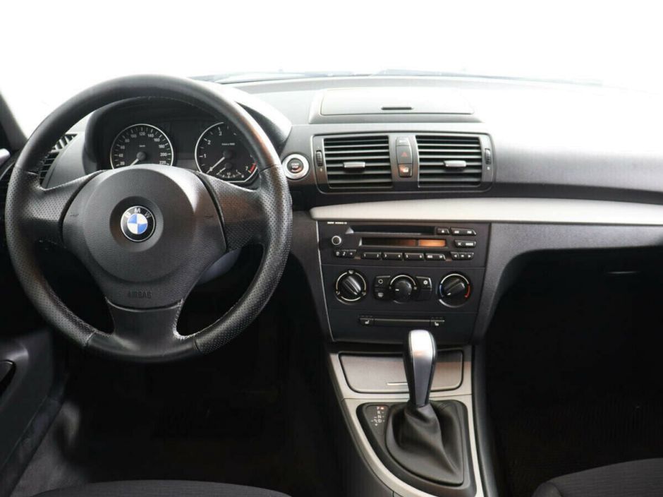 BMW 1 серии, 1.6 л, АТ, 2011 фото 8