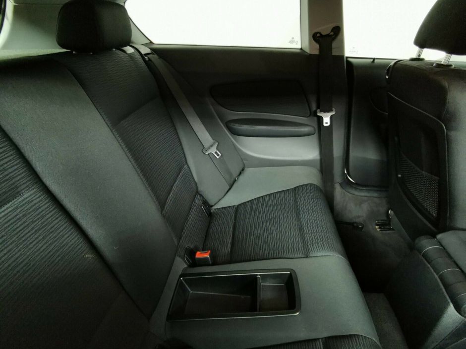 BMW 1 серии, 1.6 л, АТ, 2011 фото 1