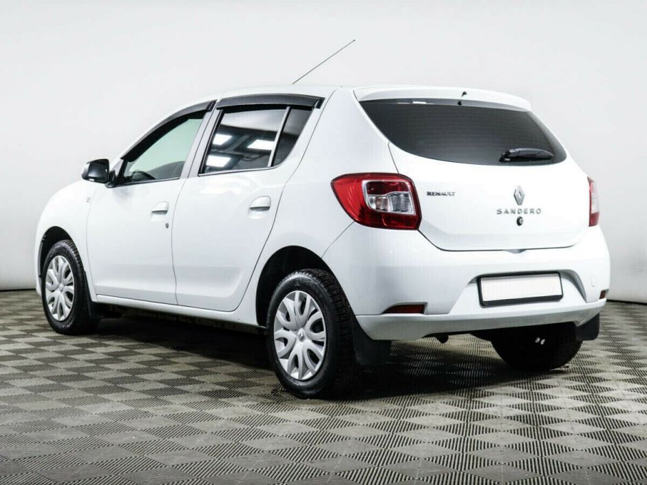 Renault Sandero, 1.6 л, МТ, 2017 фото 6