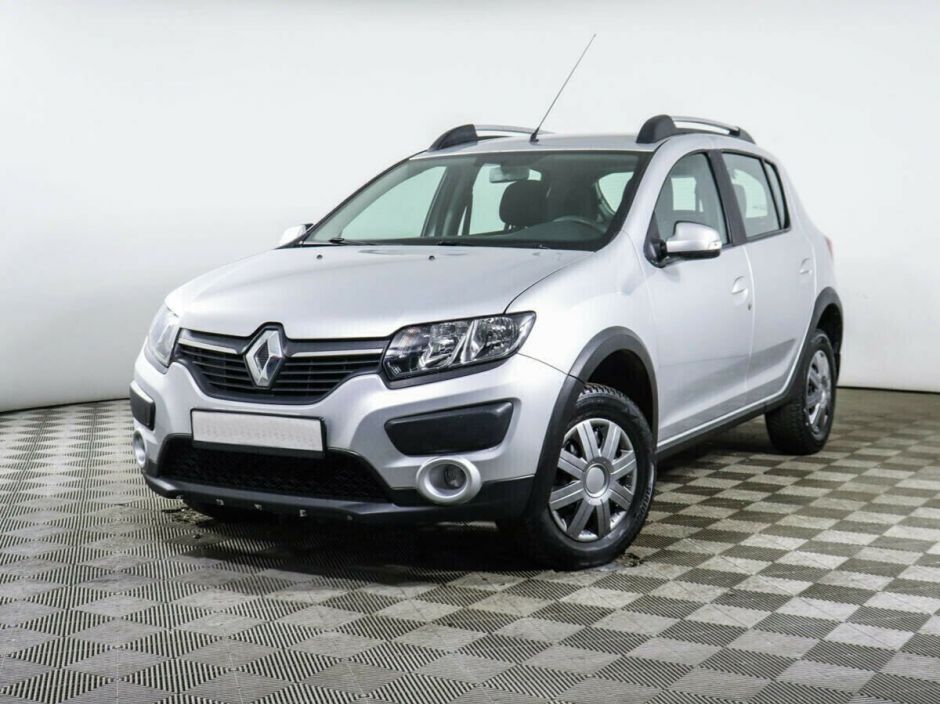 Renault Sandero, 1.6 л, АТ, 2018 фото 3