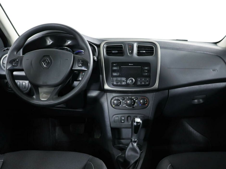 Renault Sandero, 1.6 л, АТ, 2019 фото 8