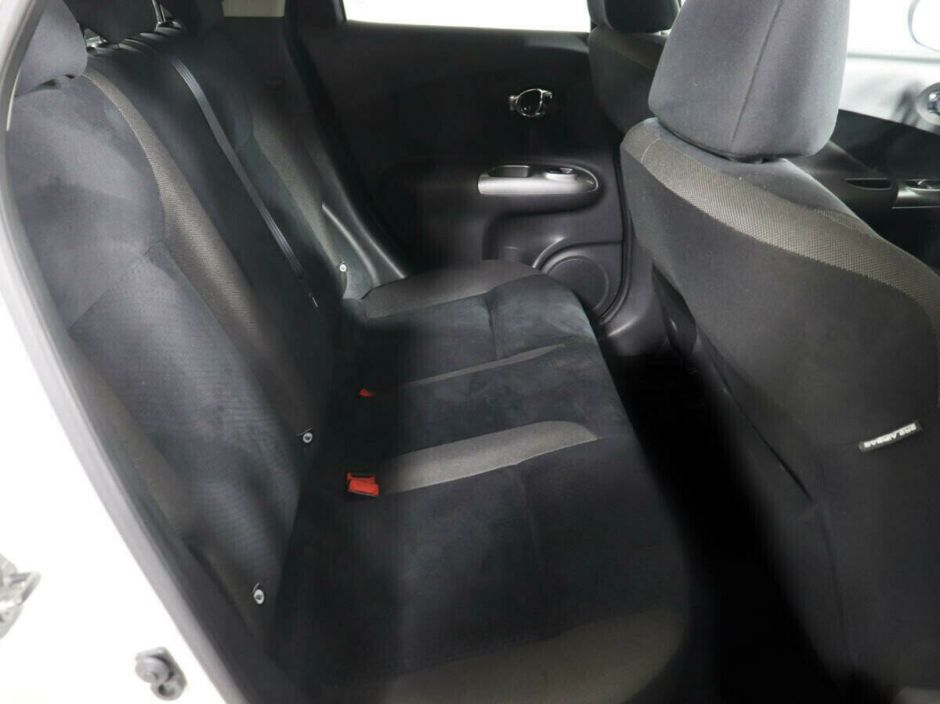 Nissan Juke, 1.6 л, Вариатор, 2014 фото 1