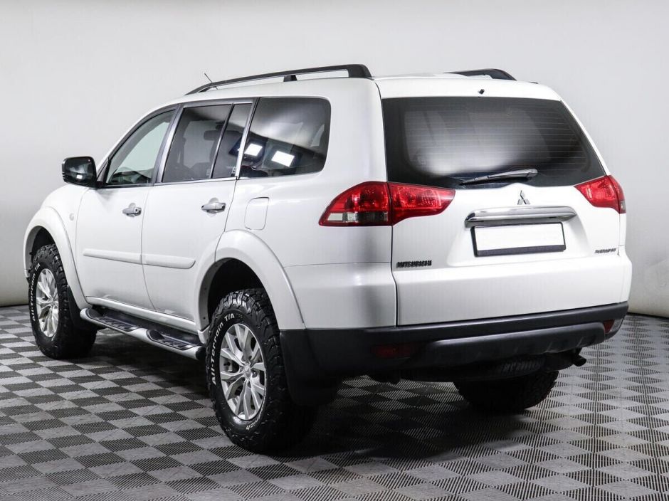 Mitsubishi Pajero Sport, 2.4 л, АТ, 2015 фото 6