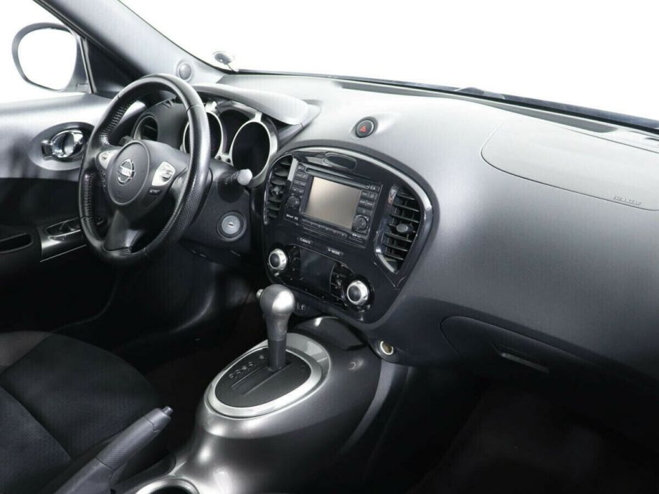 Nissan Juke, 1.6 л, Вариатор, 2014 фото 9