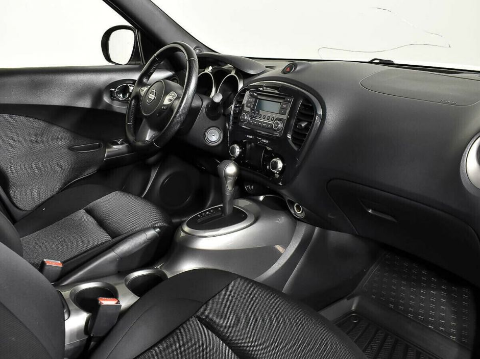Nissan Juke, 1.6 л, Вариатор, 2014 фото 8