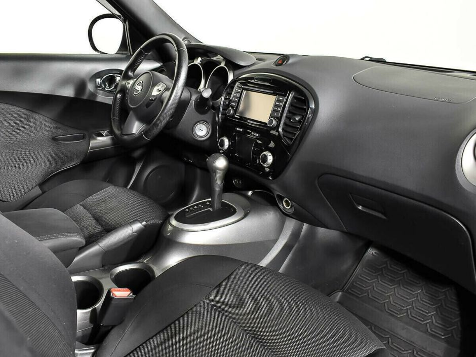 Nissan Juke, 1.6 л, Вариатор, 2014 фото 9