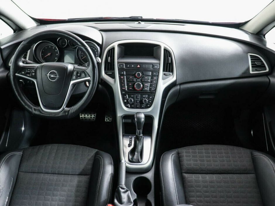Opel Astra, 1.4 л, АТ, 2012 фото 8