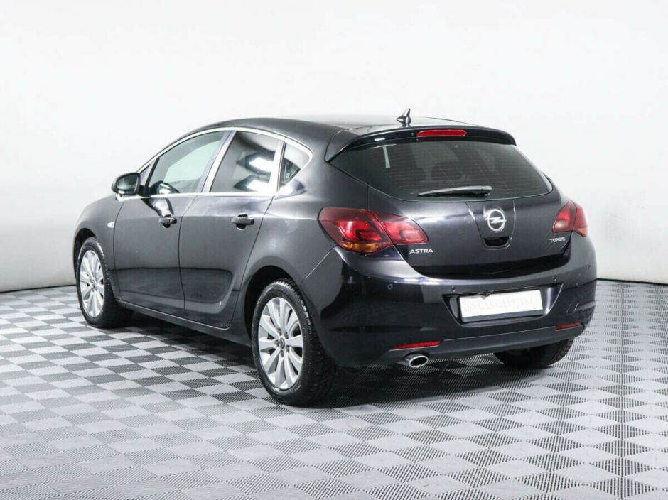 Opel Astra, 1.6 л, АТ, 2010 фото 5