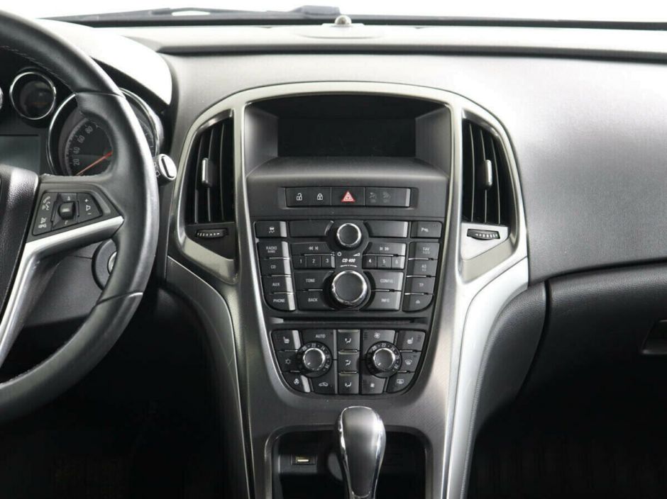 Opel Astra, 1.6 л, АТ, 2011 фото 2