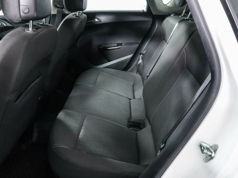 Opel Astra Active, 1.6 л, АТ, 2013 фото 1