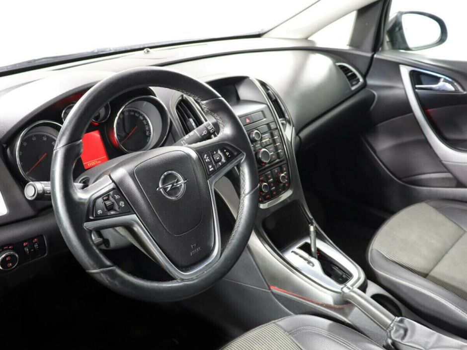 Opel Astra, 1.6 л, АТ, 2012 фото 7