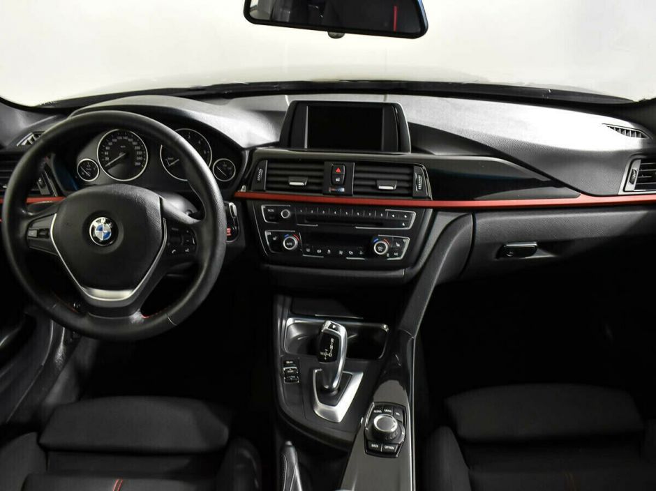 BMW 3 серии, 2.0 л, АТ, 2013 фото 10