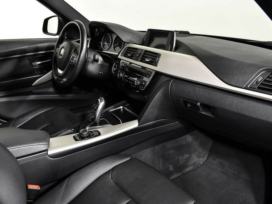 BMW 3 серии, 1.6 л, АТ, 2015 фото 10
