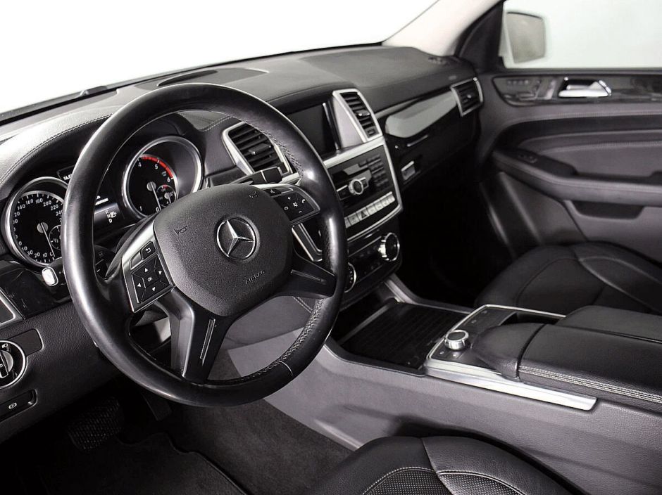 Mercedes-Benz M-Класс, 3.5 л, АТ, 2015 фото 7