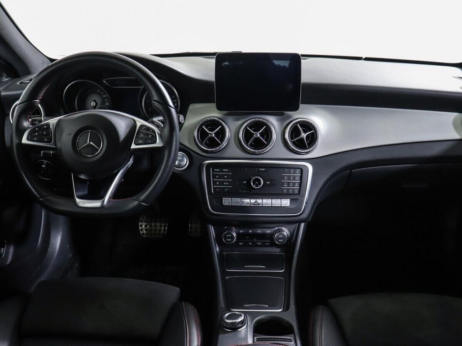 Mercedes-Benz CLA, 1.6 л, Робот, 2017 фото 8