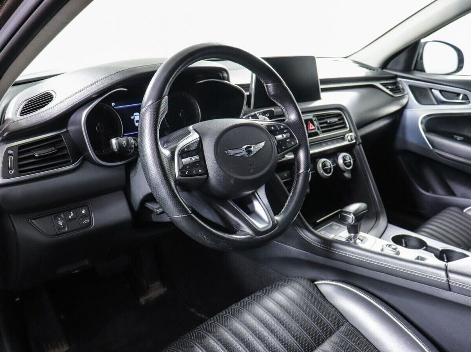 Genesis G70, 2.0 л, АТ, 2019 фото 7