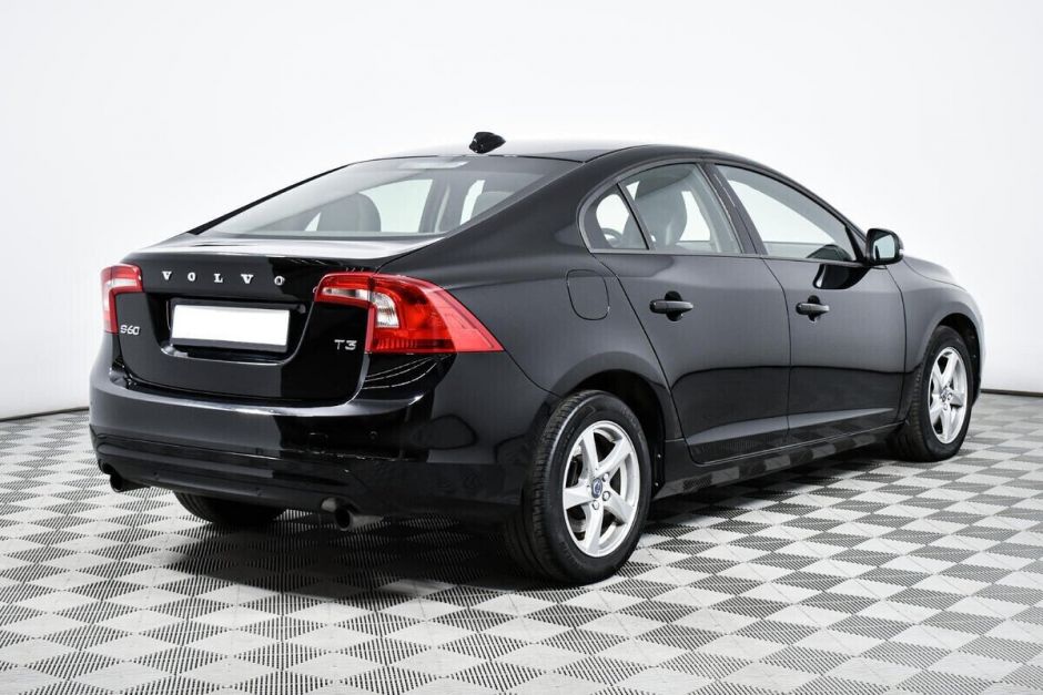 Volvo S60, 1.5 л, АТ, 2017 фото 4