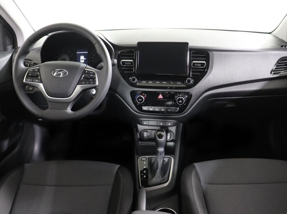 Hyundai Solaris, 1.6 л, АТ, 2022 фото 9