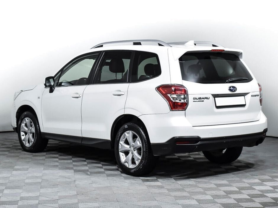 Subaru Forester, 2.5 л, Вариатор, 2015 фото 6