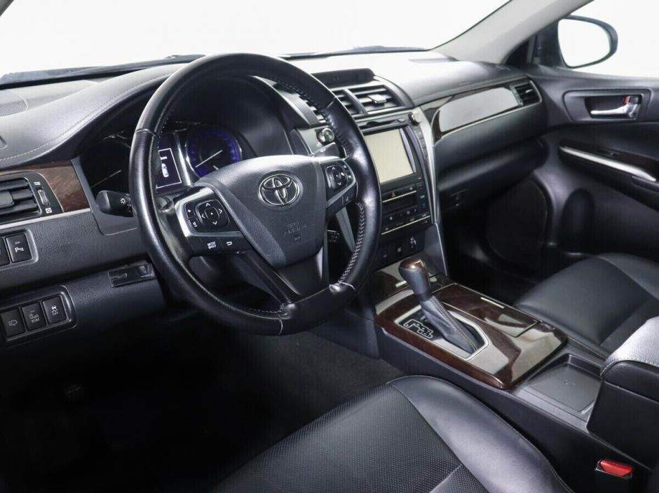 Toyota Camry, 3.5 л, АТ, 2017 фото 7