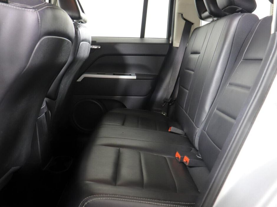 Jeep Liberty (Patriot), 2.4 л, Вариатор, 2008 фото 8