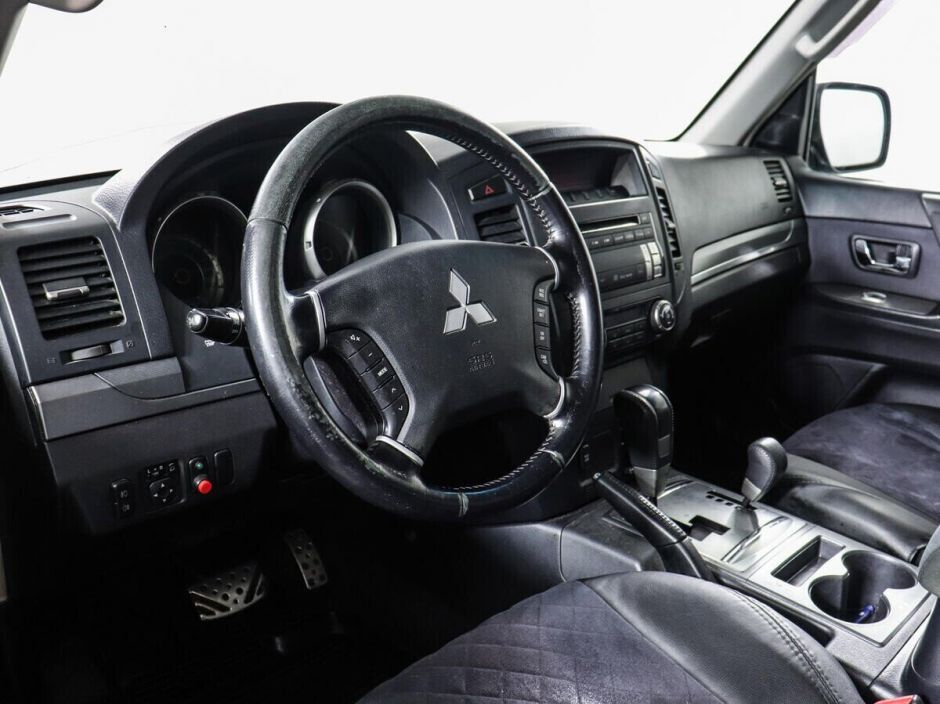 Mitsubishi Pajero, 2.5 л, АТ, 2006 фото 7