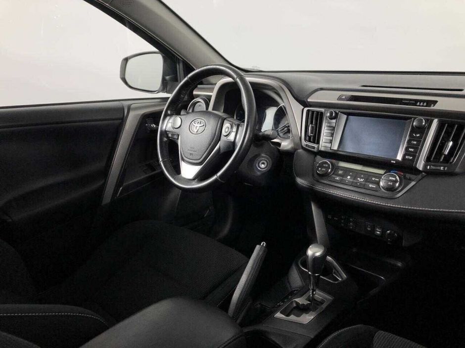 Toyota RAV4, 2.0 л, Вариатор, 2016 фото 11