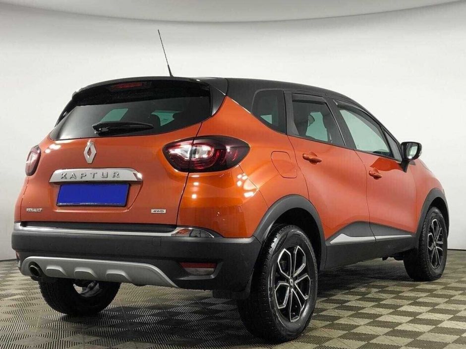 Renault Kaptur, 2.0 л, АТ, 2016 фото 4
