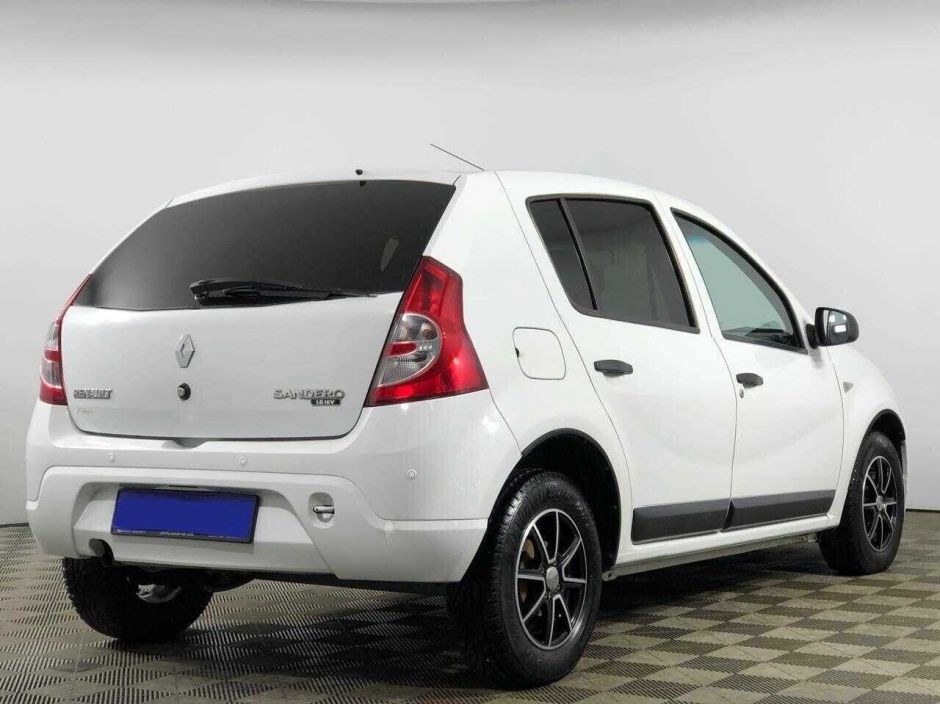 Renault Sandero, 1.6 л, АТ, 2012 фото 4