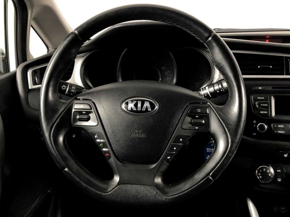 Kia Ceed, 1.6 л, АТ, 2018 фото 10