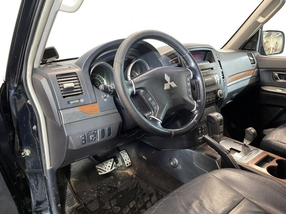 Mitsubishi Pajero, 3.2 л, АТ, 2007 фото 7