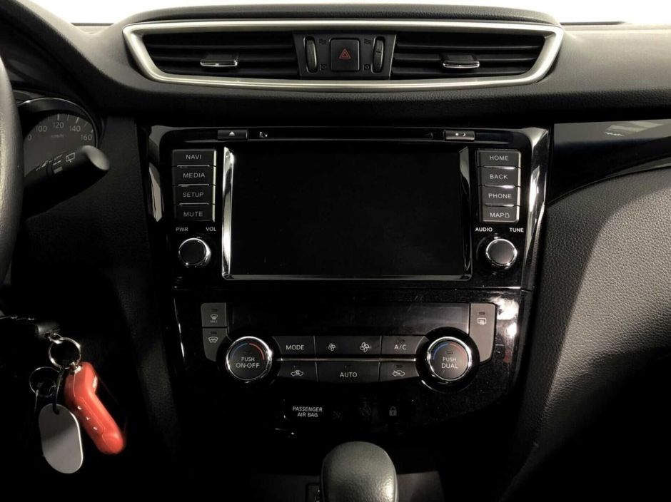 Nissan Qashqai, 2.0 л, Вариатор, 2018 фото 9