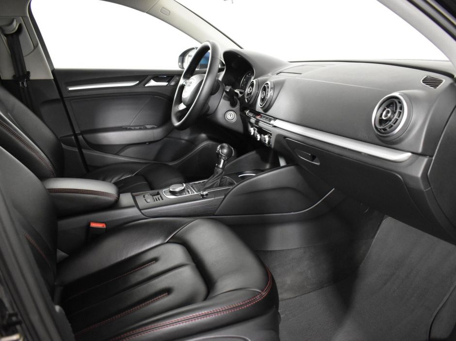 Audi A3, 1.4 л, Робот, 2013 фото 2