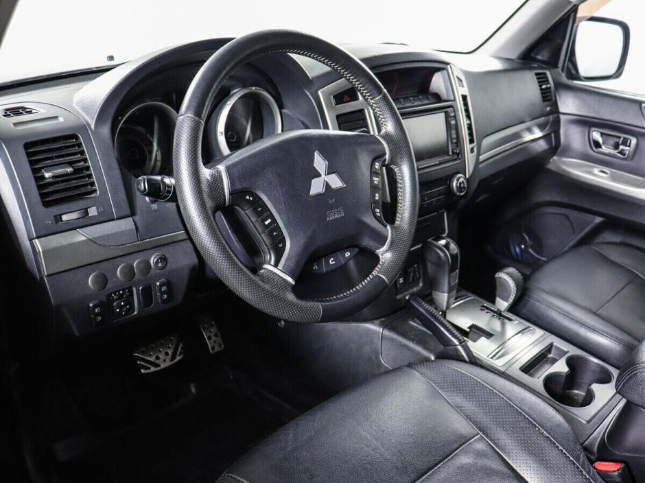 Mitsubishi Pajero, 3.2 л, АТ, 2009 фото 7